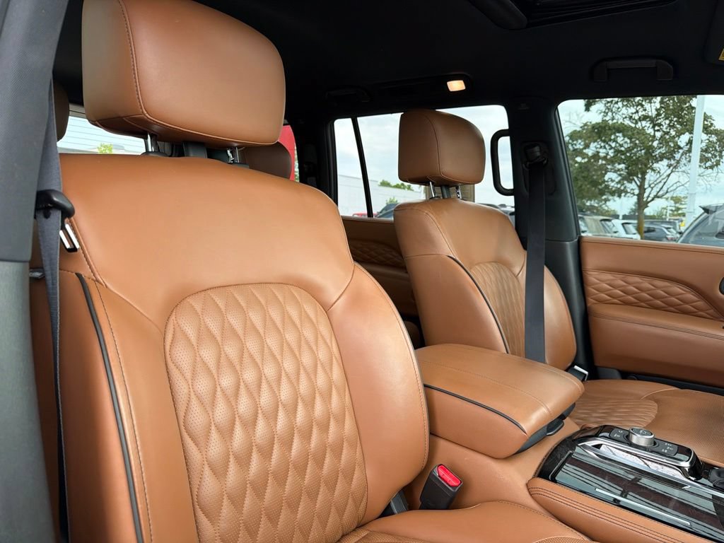 Used 2023 INFINITI QX80 Sensory w/ All-Season Package AWD/4WD image 46