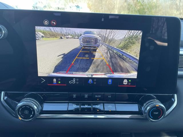 Used 2025 GMC Canyon Elevation w/ Technology Package image 26