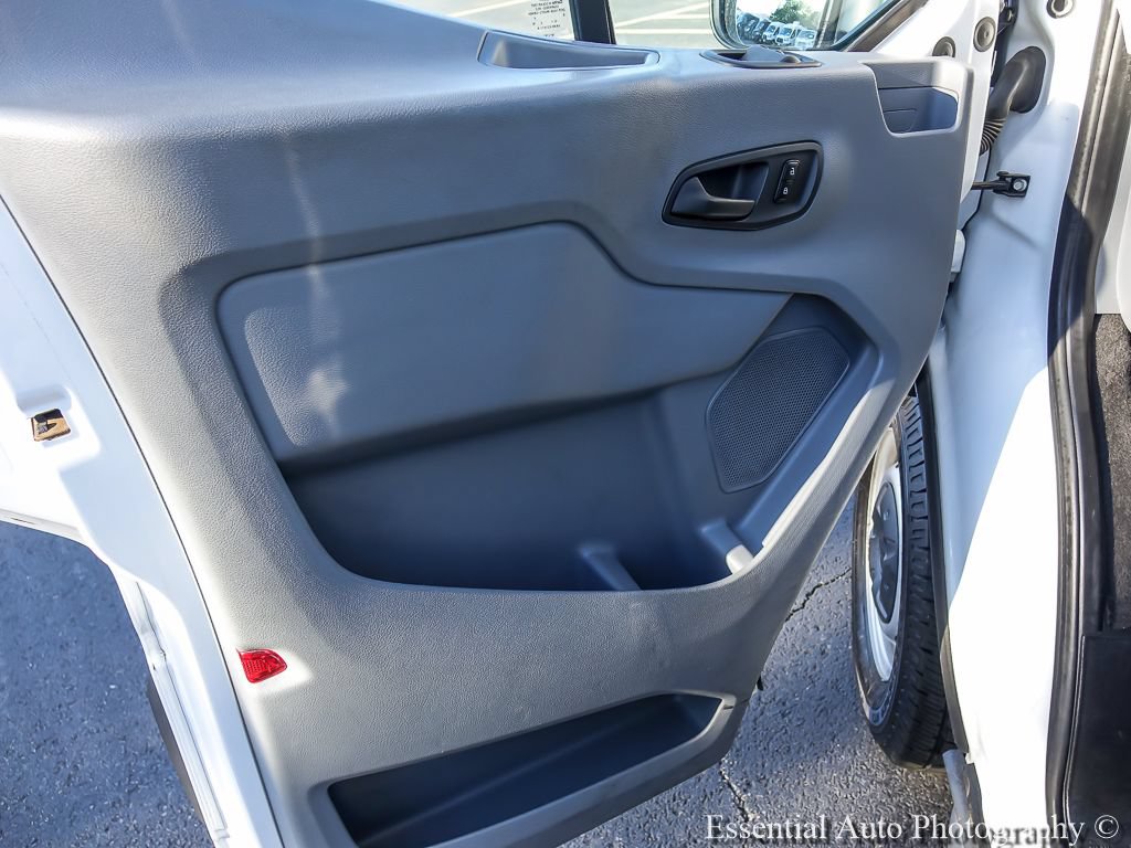 Used 2018 Ford Transit 150 XL RWD image 17