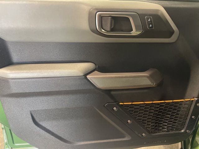 Used 2023 Ford Bronco Badlands image 14