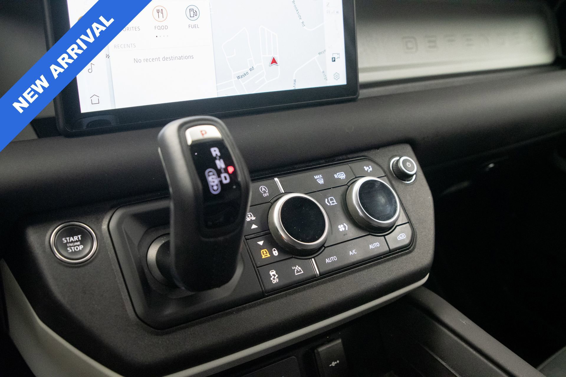 Used 2024 Land Rover Defender 110 S image 19