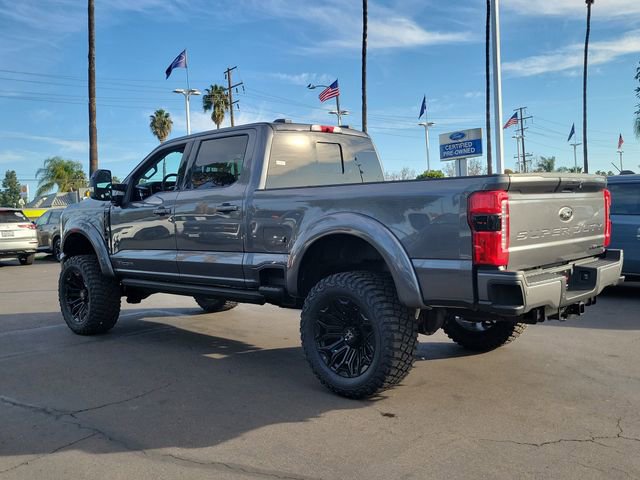 New 2026 Ford F250 Lariat w/ Black Appearance Package image 4