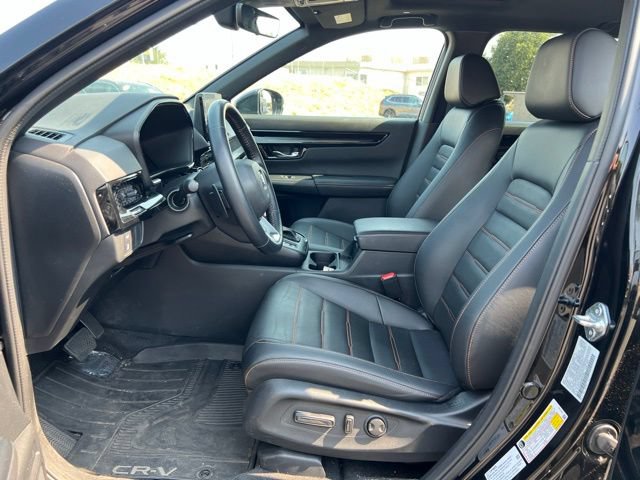 Used 2025 Honda CR-V Sport Touring image 12