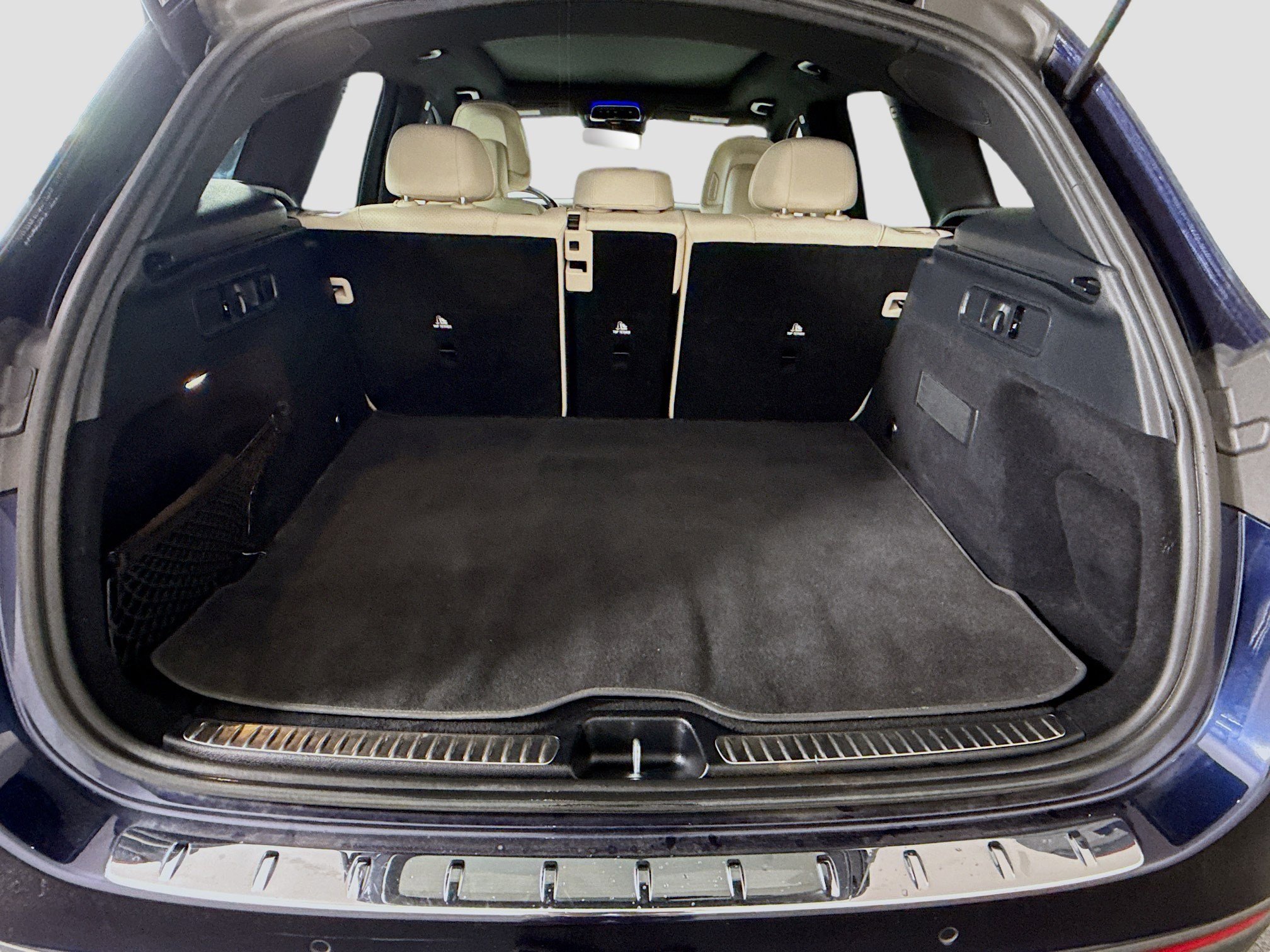 Used 2023 Mercedes-Benz GLC 300 4MATIC w/ Exclusive Trim Package image 35