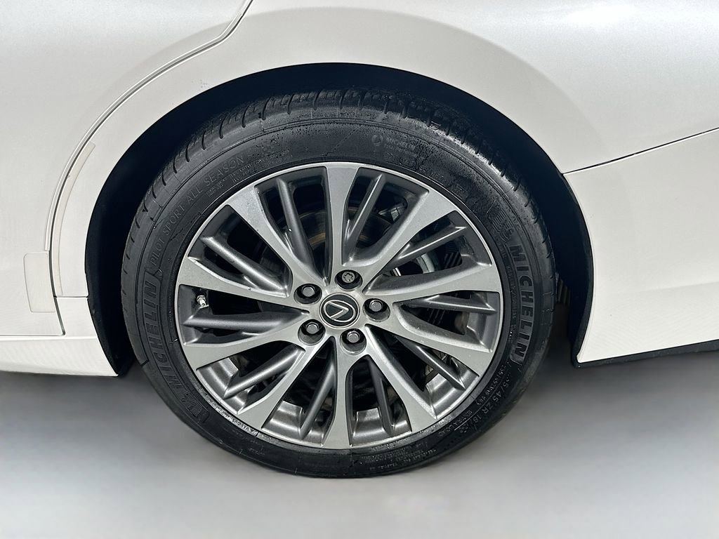 Used 2019 Lexus ES 350 w/ Premium Package image 33