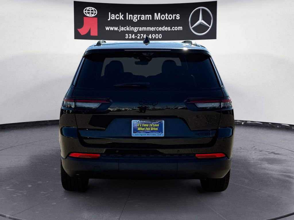 Used 2025 Jeep Grand Cherokee L Limited w/ Luxury Tech Group II image 4