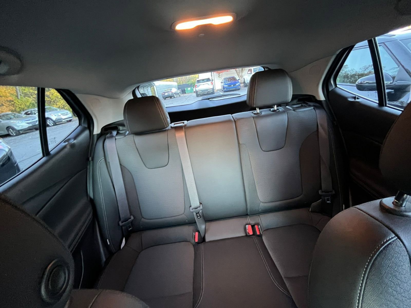 Used 2025 Buick Encore GX Preferred image 34