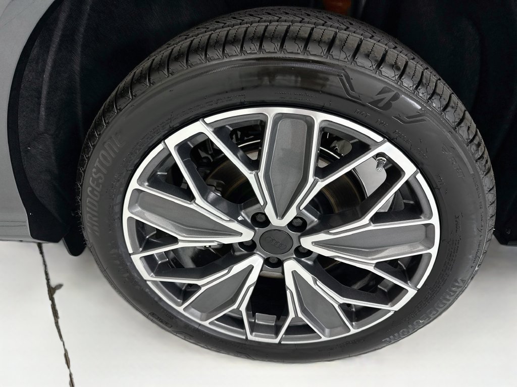 New 2026 Audi Q5 Premium AWD/4WD image 31