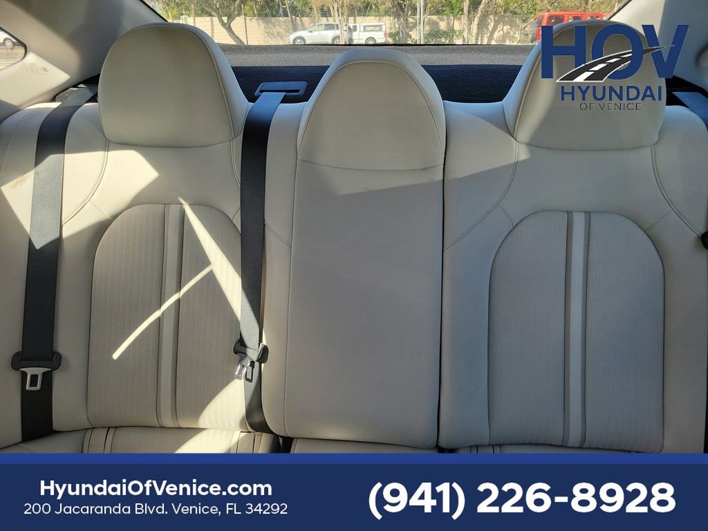 Certified 2025 Hyundai Sonata SE image 33