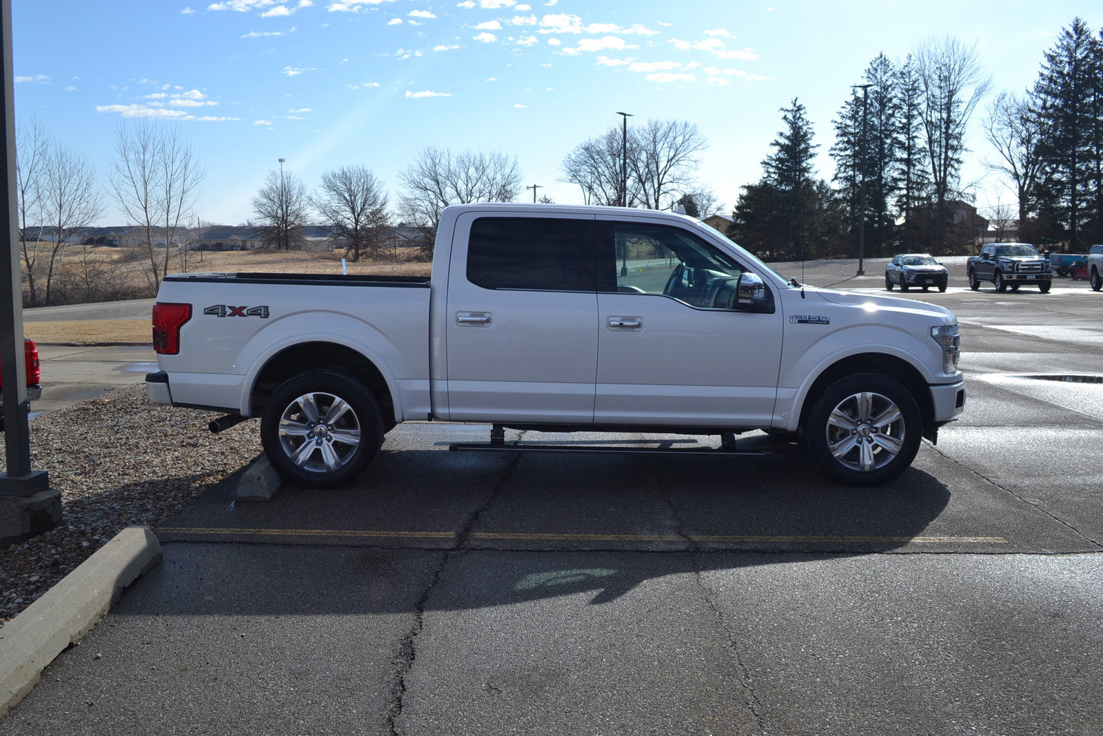 Used 2018 Ford F150 Platinum w/ Equipment Group 701A Luxury image 3