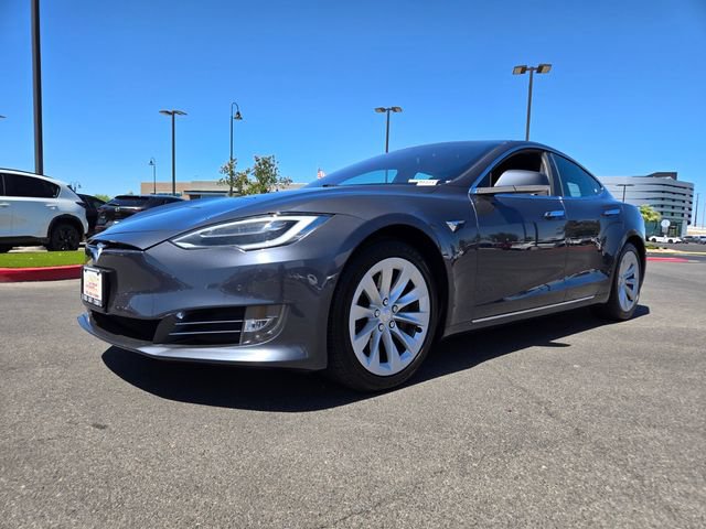 Used 2020 Tesla Model S Long Range Plus AWD/4WD image 2