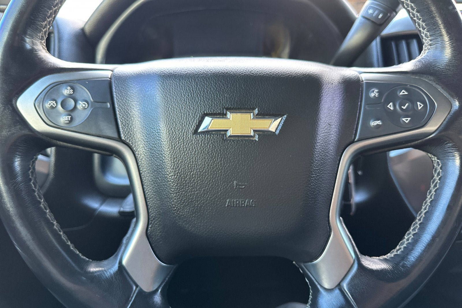 Used 2018 Chevrolet Silverado 1500 LT w/ All Star Edition AWD/4WD image 33
