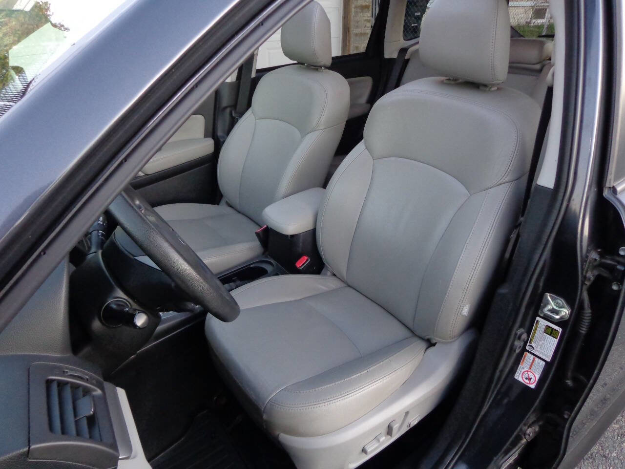 Used 2014 Subaru Forester 2.5i Premium w/ Popular Package #1 image 9