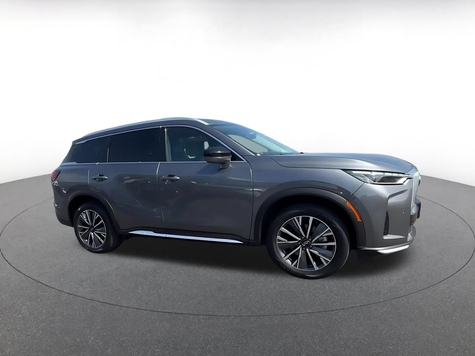 Used 2026 INFINITI QX60 Luxe AWD/4WD image 2