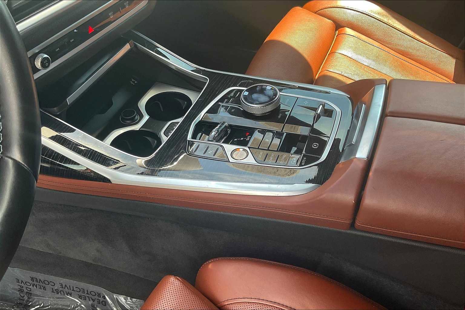 Used 2025 BMW X7 M60i image 20