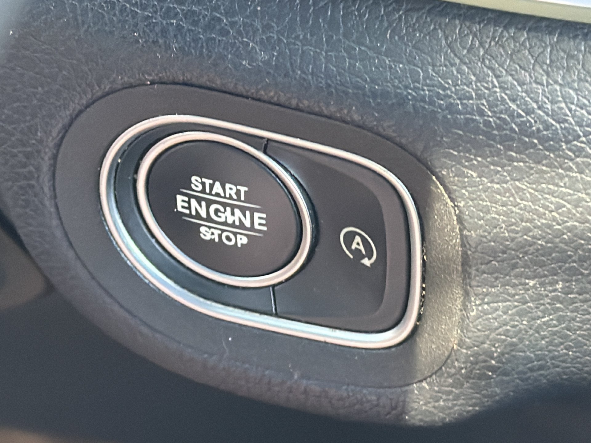 Used 2021 Mercedes-Benz GLE 350 4MATIC image 33