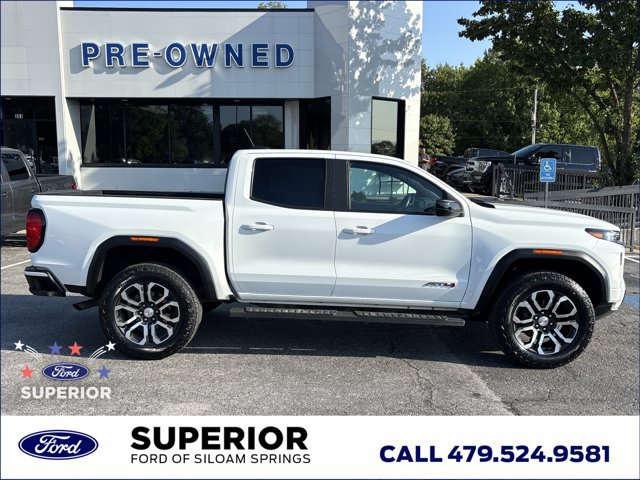 Used 2024 GMC Canyon AT4 AWD/4WD image 2