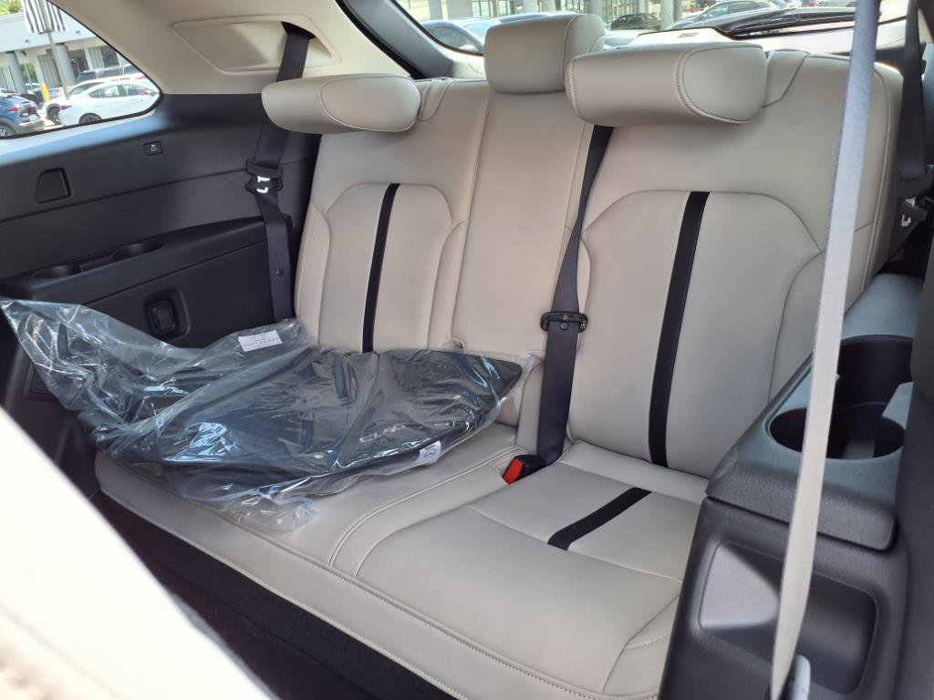 New 2025 MAZDA CX-90 3.3 Turbo w/ Preferred Package image 19