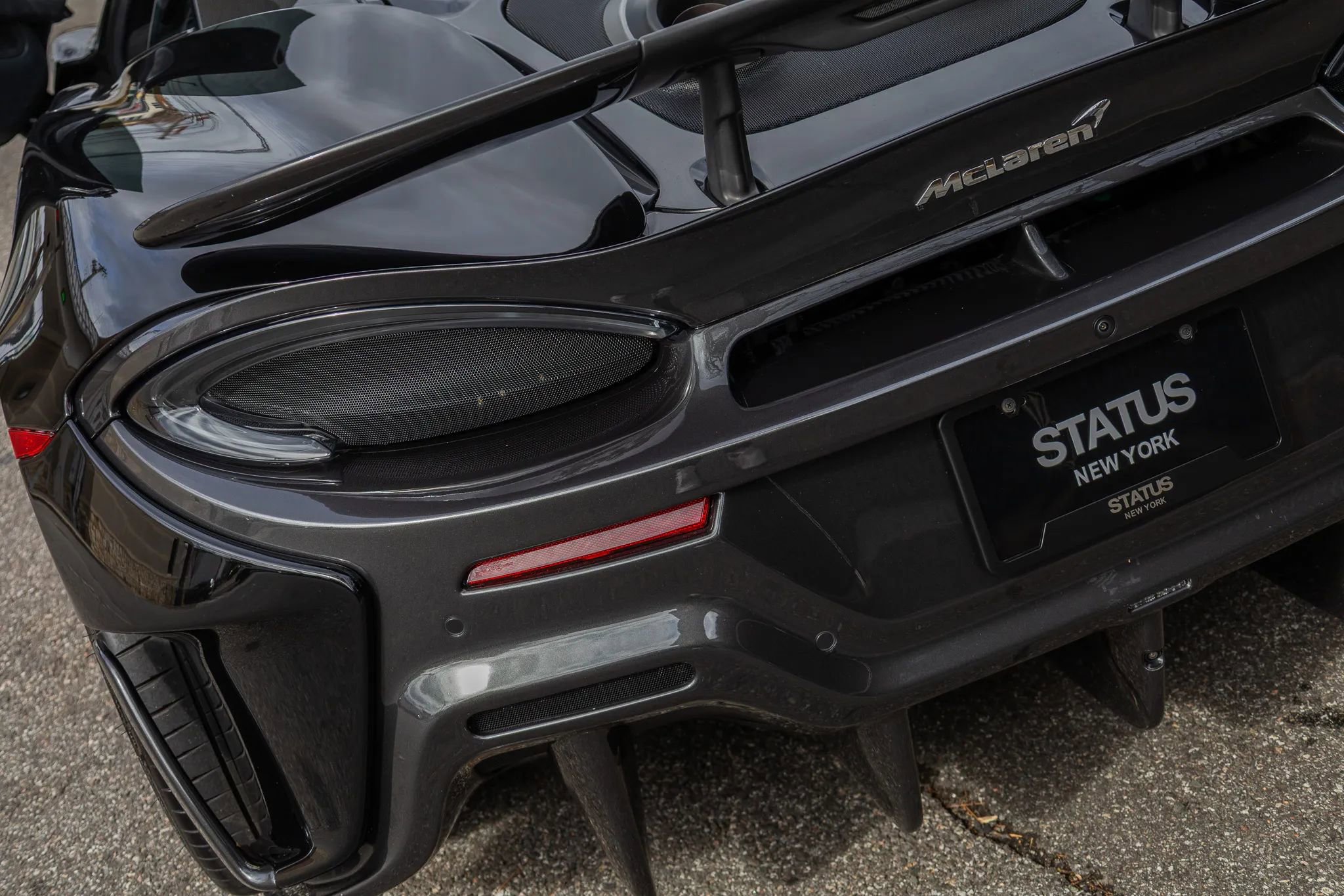 Used 2019 McLaren 600LT image 39