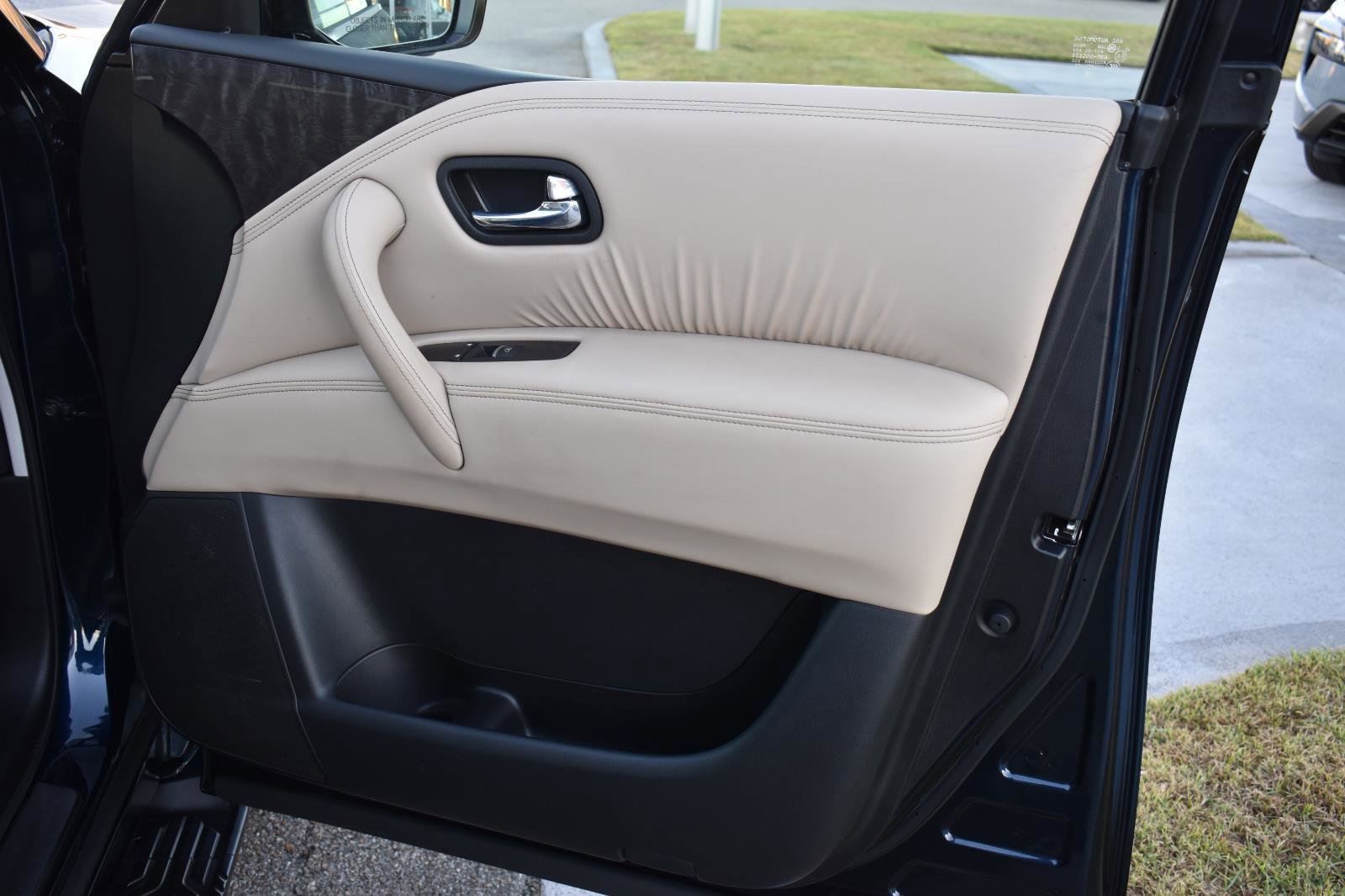 Certified 2024 Nissan Armada Platinum w/ Captain's Chairs Package image 60