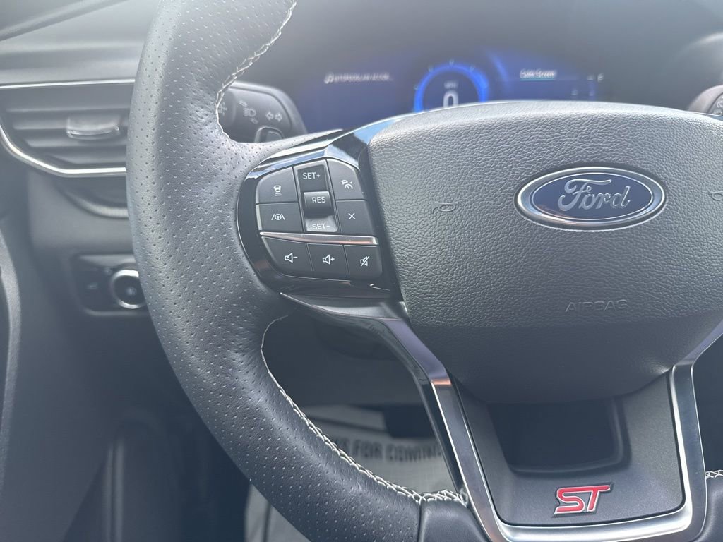 Certified 2024 Ford Explorer ST w/ Equipment Group 401A image 19