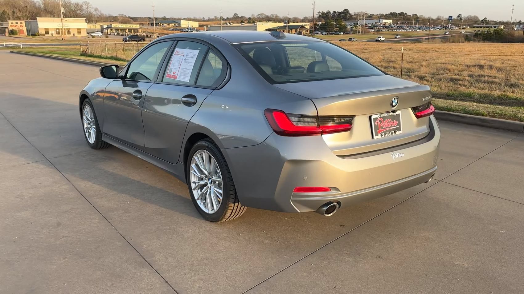Used 2023 BMW 330i Sedan RWD image 7