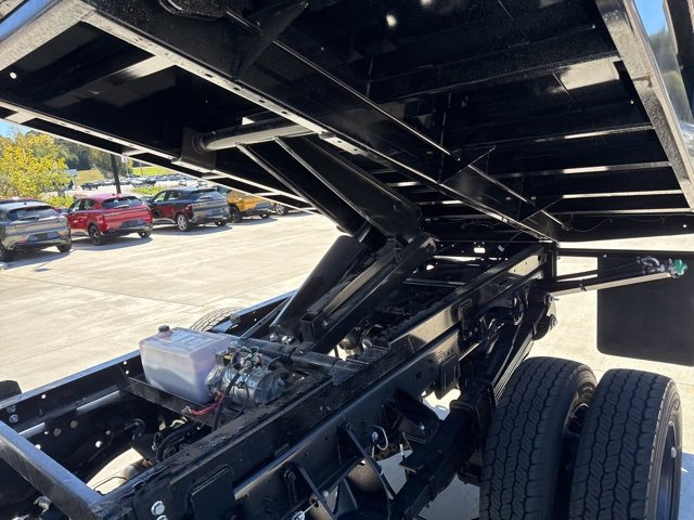 New 2026 RAM 5500 Tradesman image 24