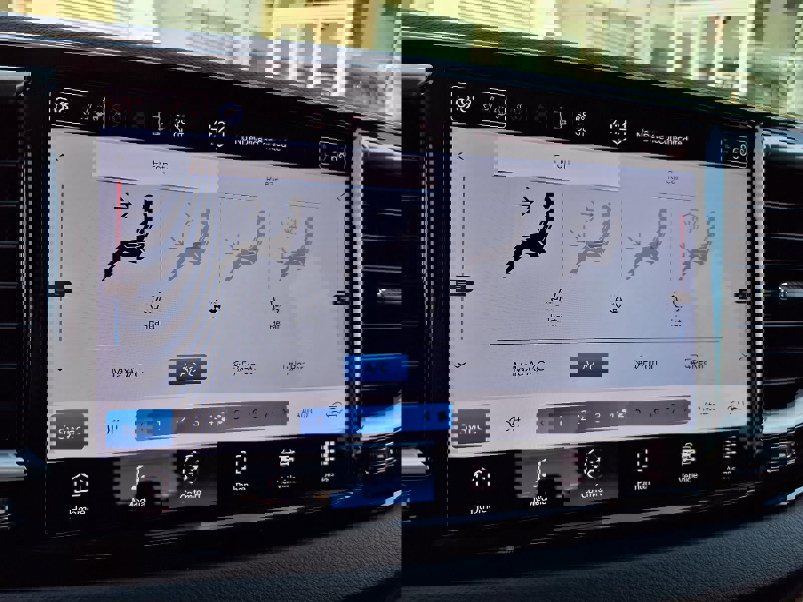 Used 2024 Chrysler Pacifica Touring-L image 20