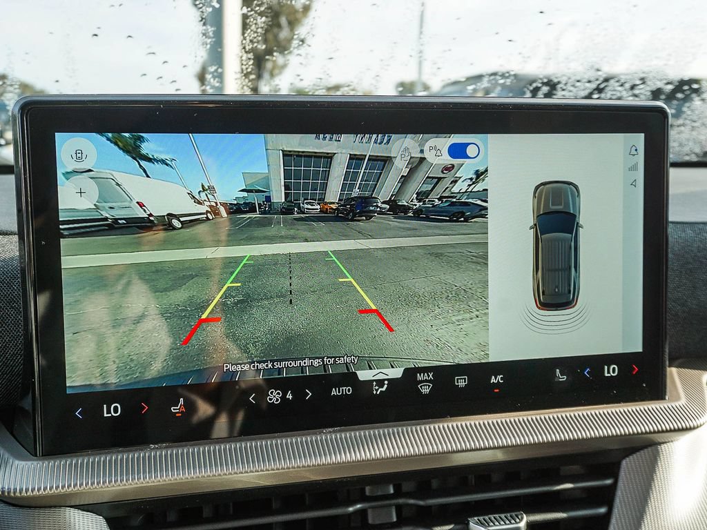 New 2026 Ford Explorer Active RWD image 23
