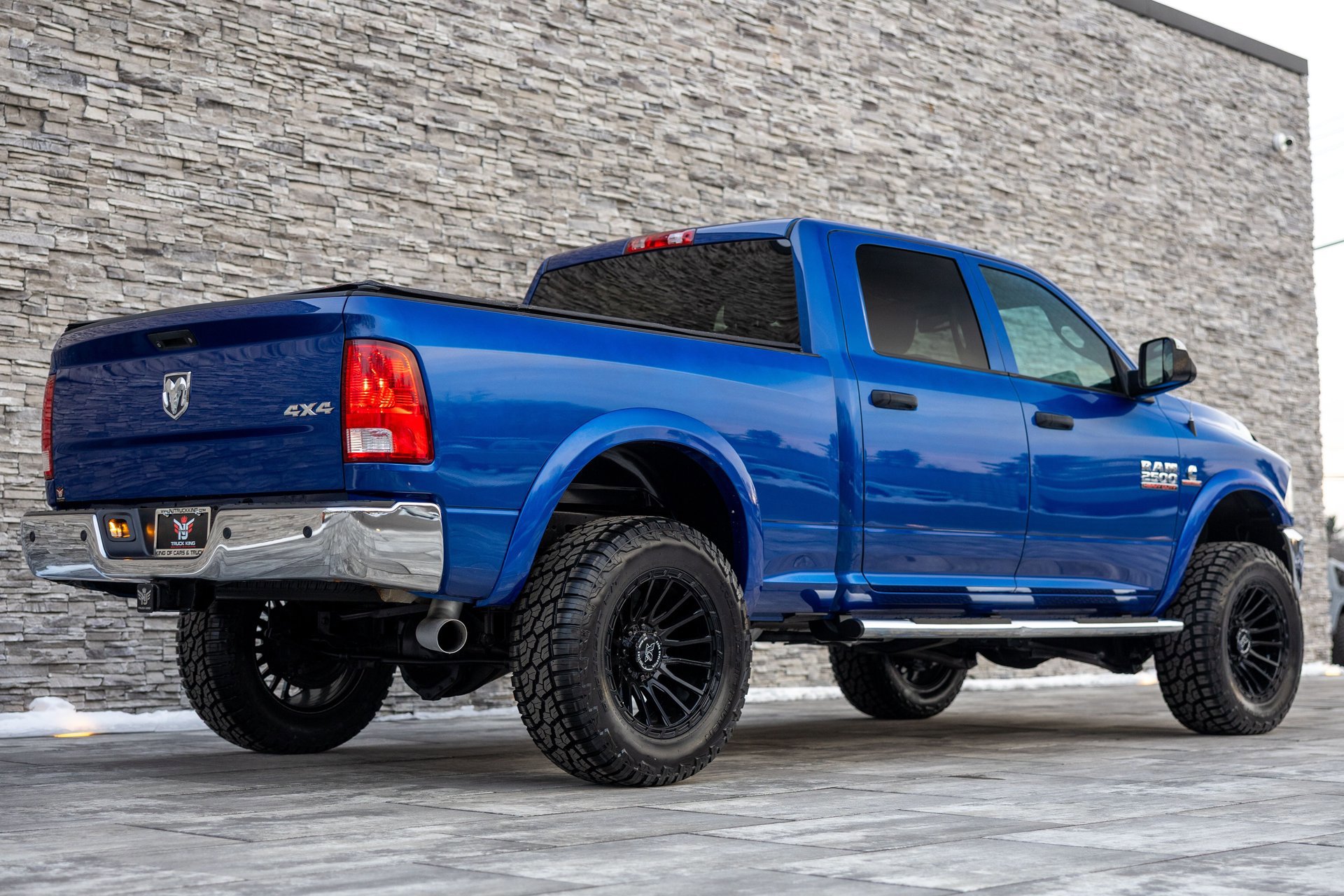 Used 2015 RAM 2500 Tradesman w/ Chrome Appearance Group image 11