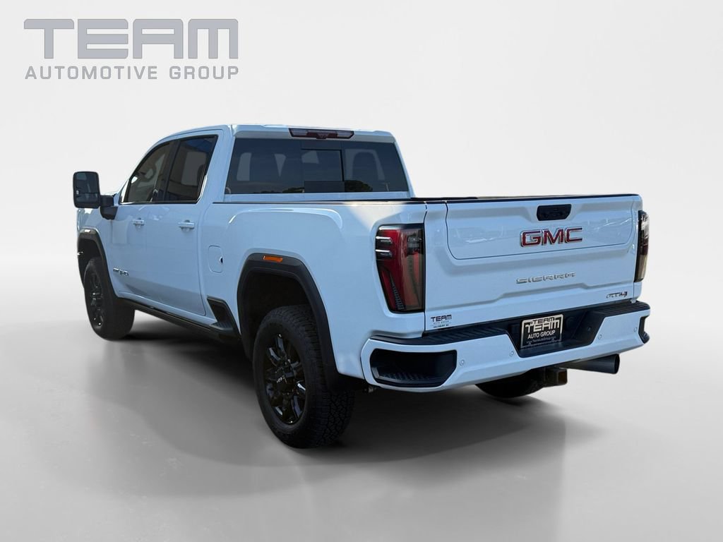 Used 2026 GMC Sierra 2500 AT4 w/ AT4 Premium Plus Package AWD/4WD image 5