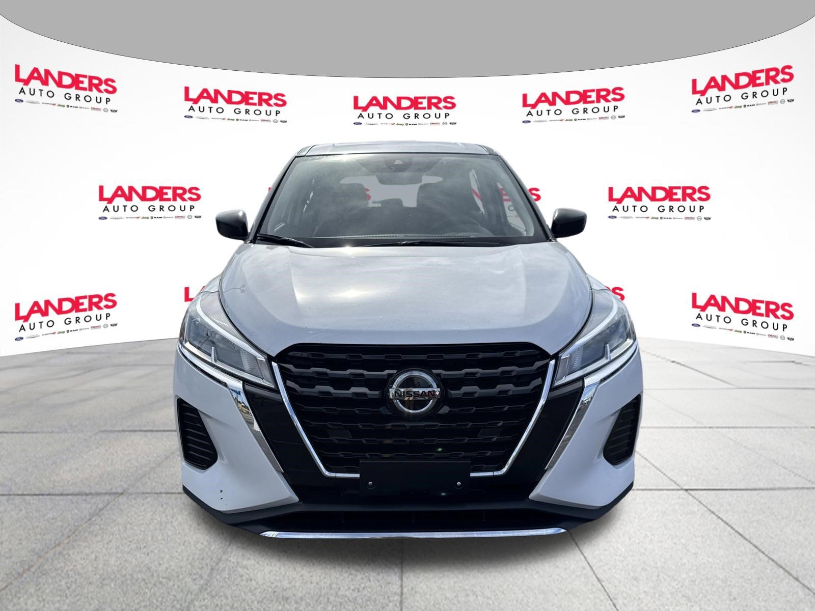 Used 2021 Nissan Kicks S FWD image 8