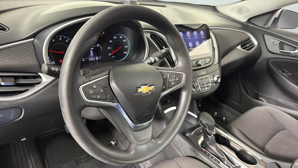 Certified 2022 Chevrolet Malibu LT FWD image 23