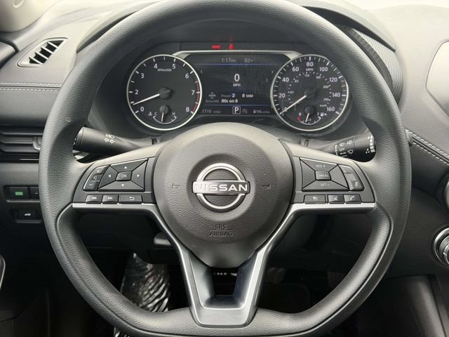 Used 2025 Nissan Sentra SV FWD image 18