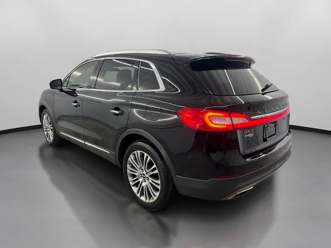 Used 2018 Lincoln MKX Reserve w/ Lincoln MKX Climate Package image 7