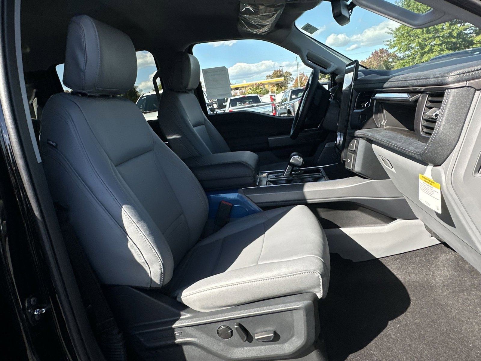 New 2025 Ford F150 Lightning Flash image 39