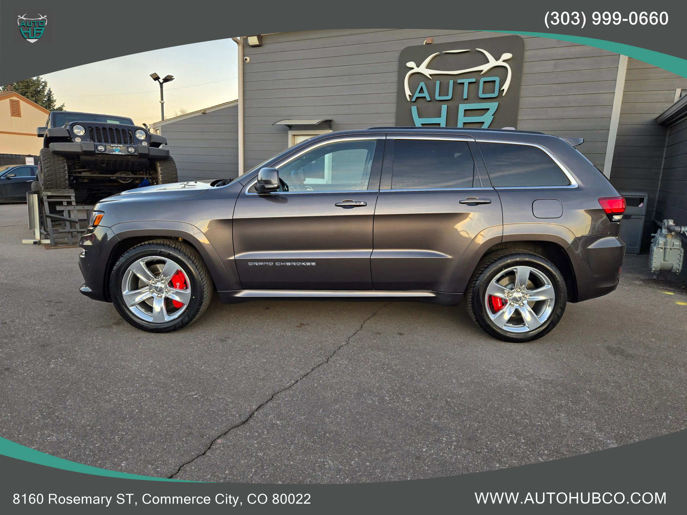 Used 2014 Jeep Grand Cherokee SRT image 7