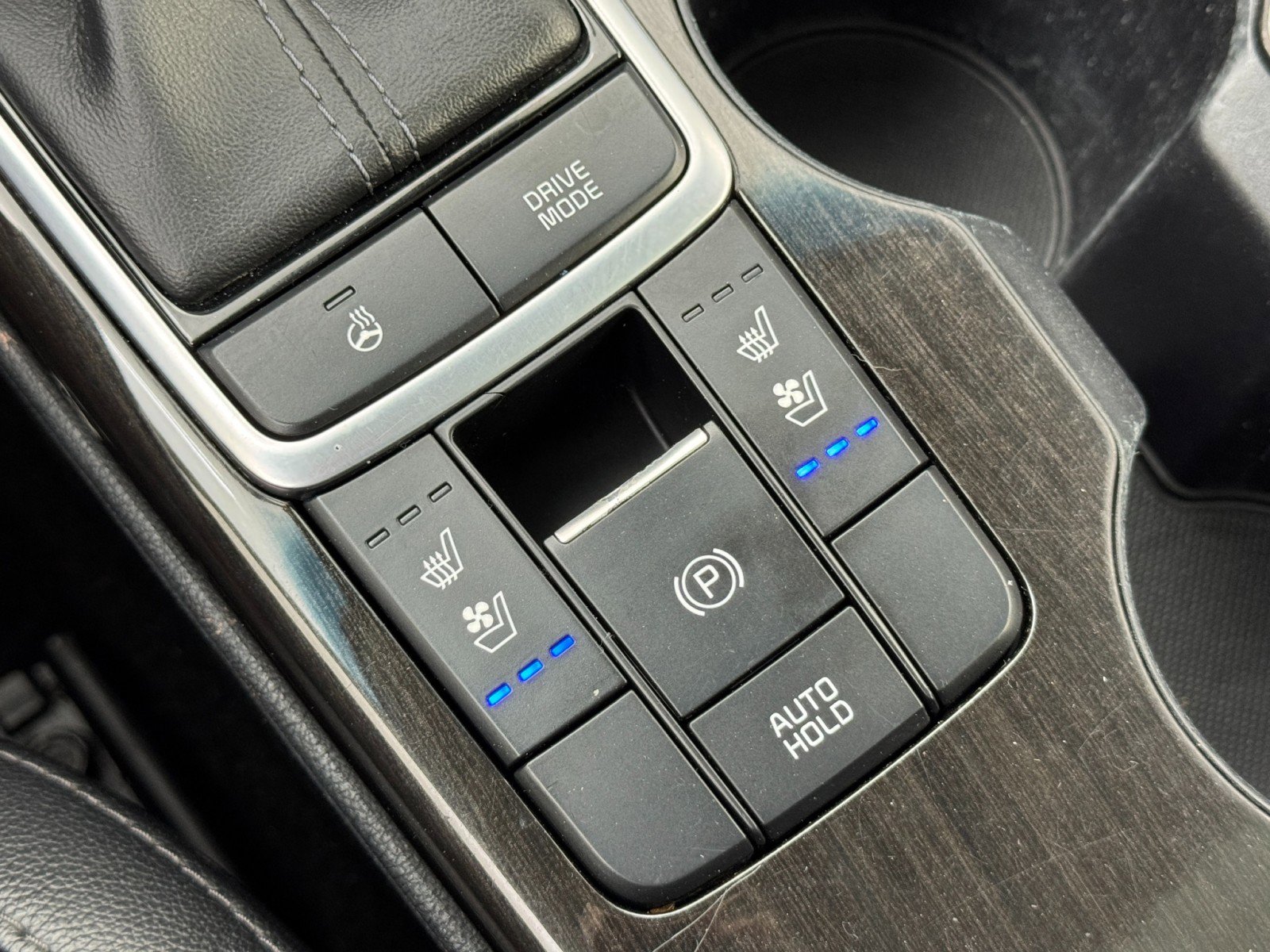 Used 2020 Kia Optima Premium image 30