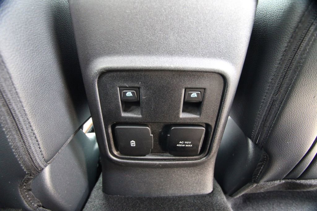 Used 2024 Ford Bronco Outer Banks image 38