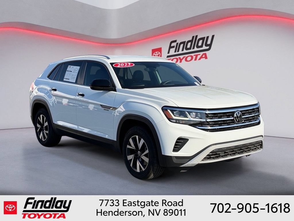 Used 2023 Volkswagen Atlas Cross Sport SE FWD image 4