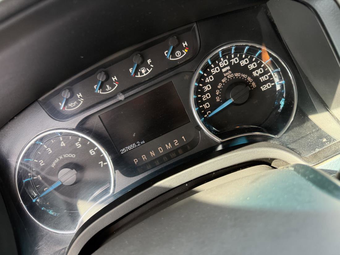 Used 2014 Ford F150 XLT w/ XLT Convenience Package image 12