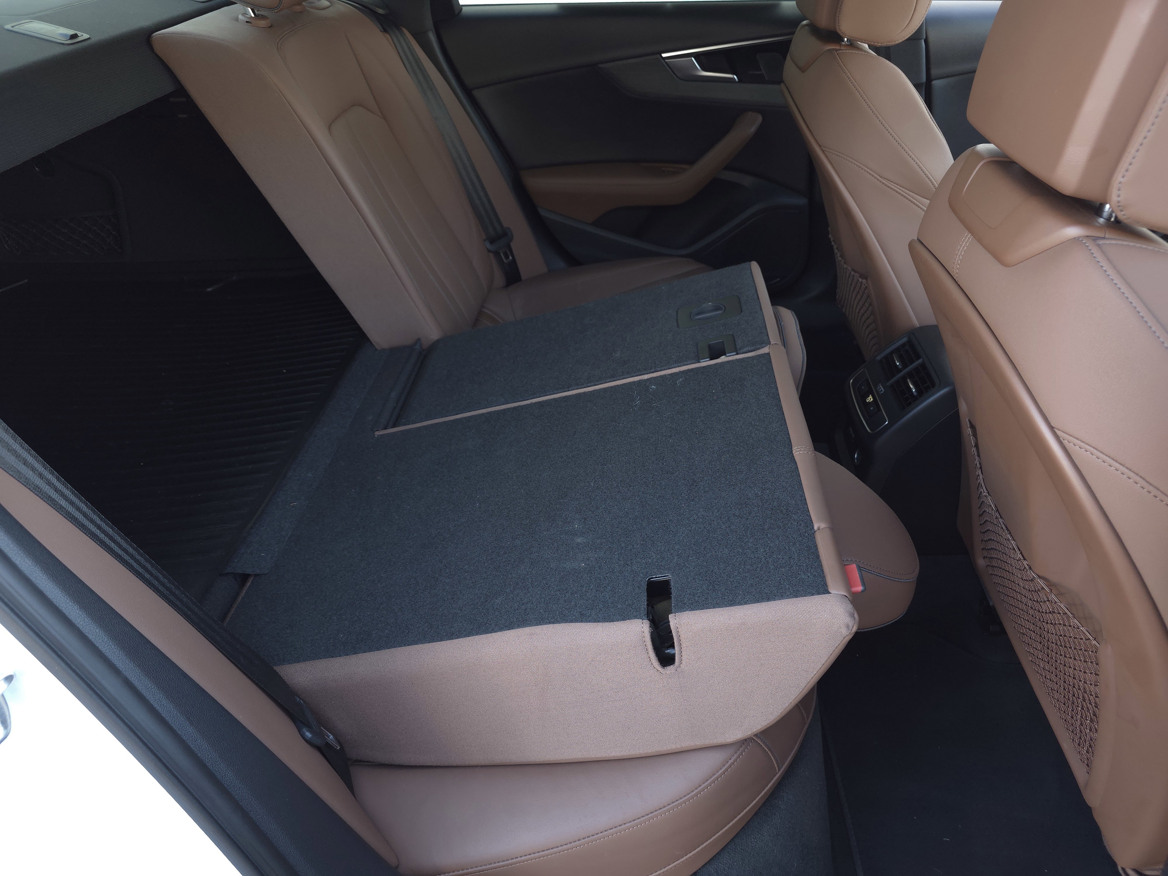 Used 2021 Audi A4 2.0T Premium Plus w/ Premium Plus Package image 36