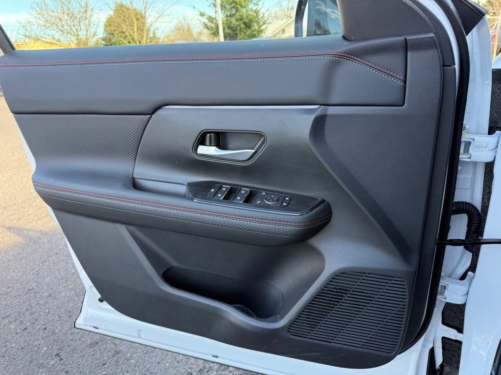 New 2026 Nissan Kicks SR w/ SR Premium Package image 20