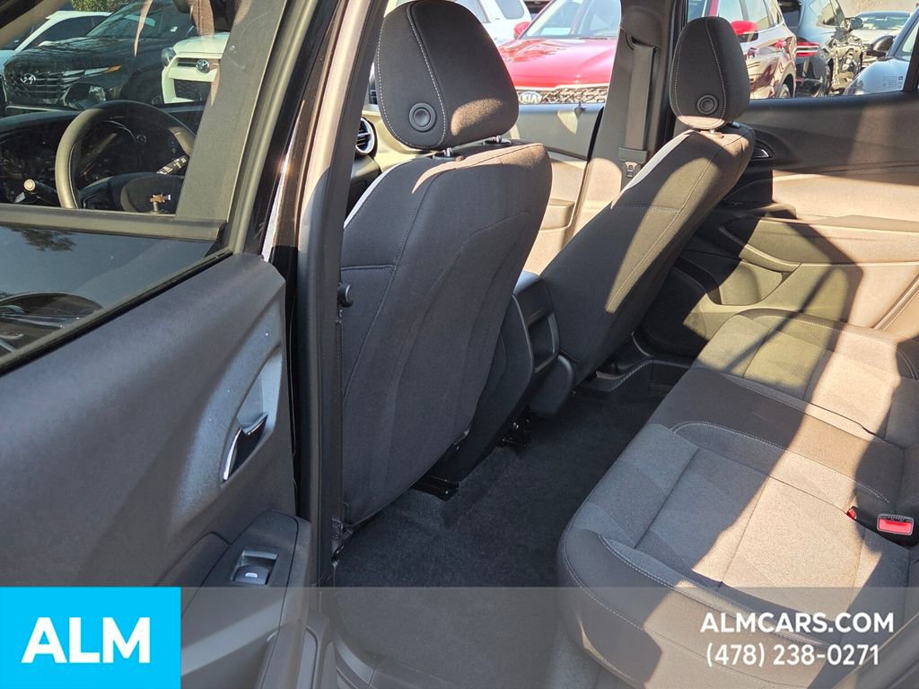 Used 2025 Chevrolet Trax LS image 14