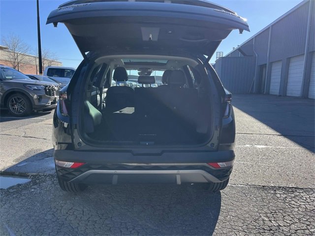 Used 2023 Hyundai Tucson Limited image 12