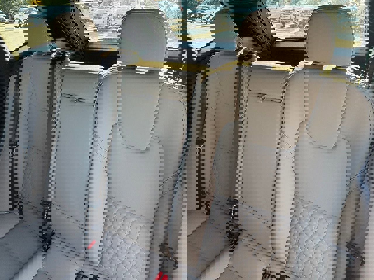 New 2026 Volvo XC60 T8 Plus w/ Protection Package Premier image 23