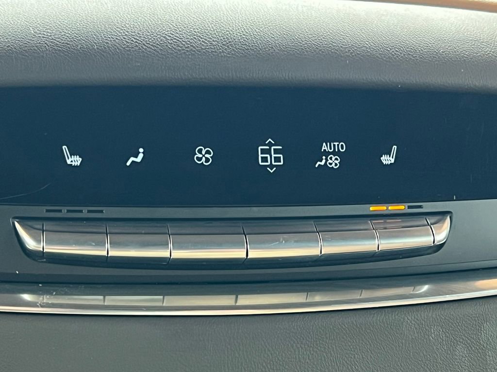 Used 2021 Cadillac Escalade Premium Luxury w/ Driver Assist Tech Package image 35