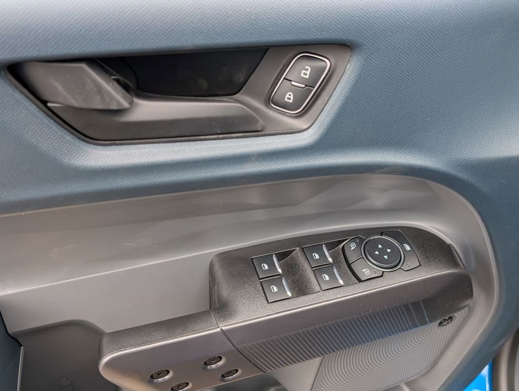 New 2026 Ford Maverick Lariat w/ Black Appearance Package image 25