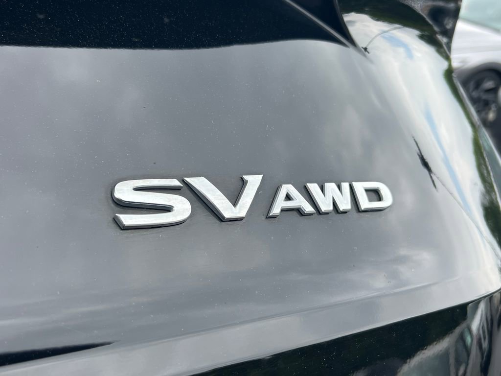 Used 2023 Nissan Rogue SV AWD/4WD image 15