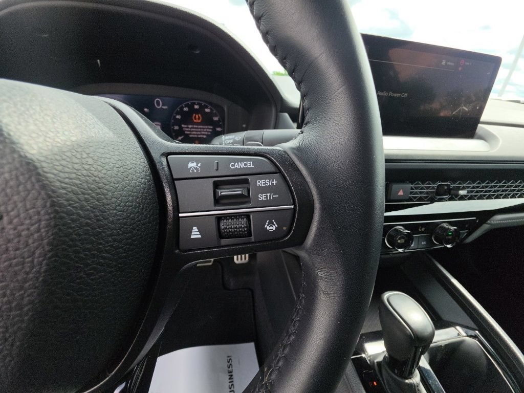 Used 2023 Honda Accord Sport image 19